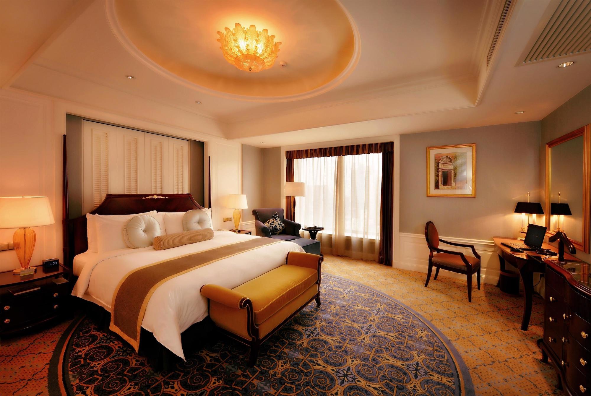 Grand Central Hotel Shanghai - Nanjing Road Exteriör bild