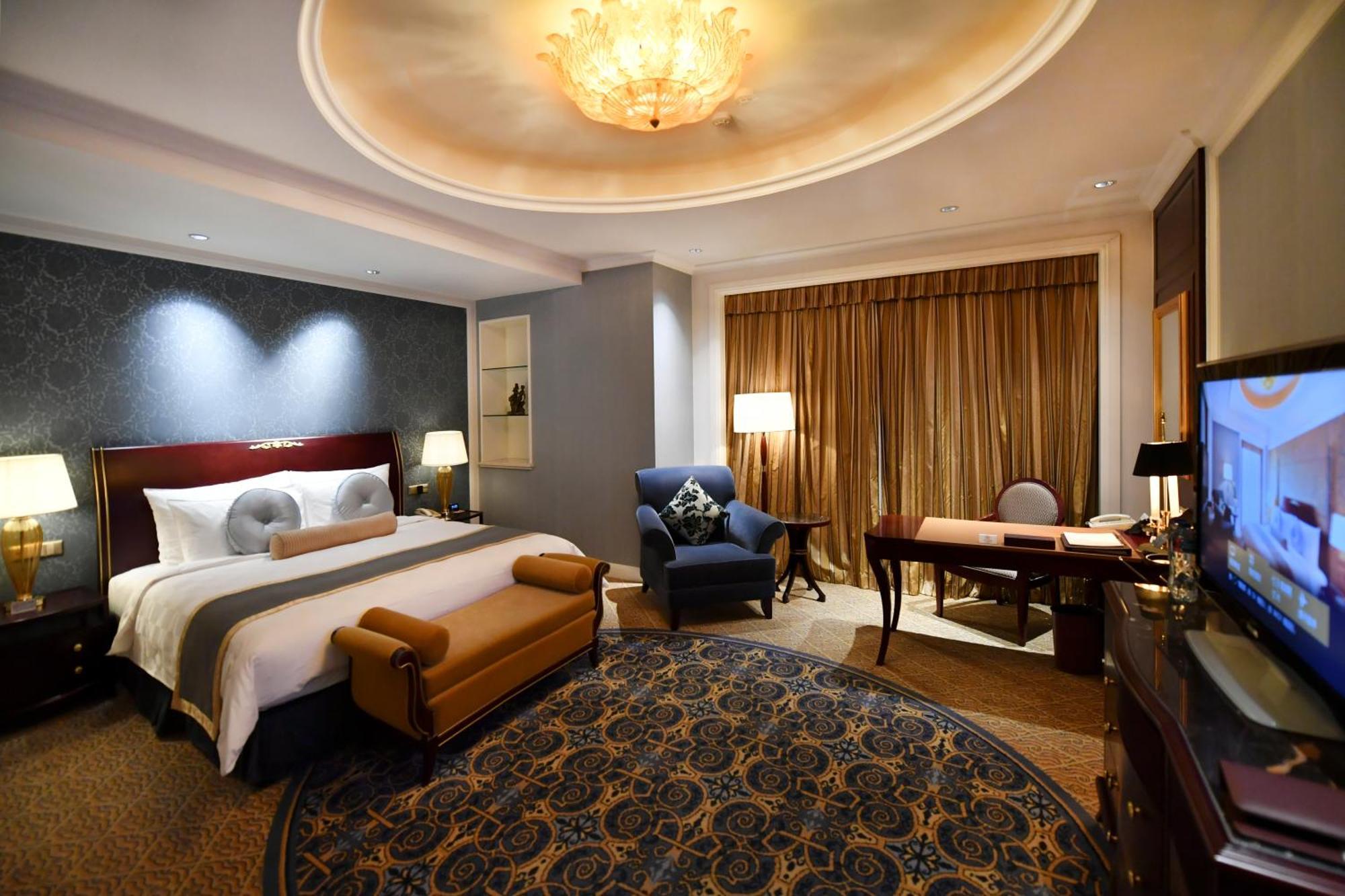 Grand Central Hotel Shanghai - Nanjing Road Exteriör bild